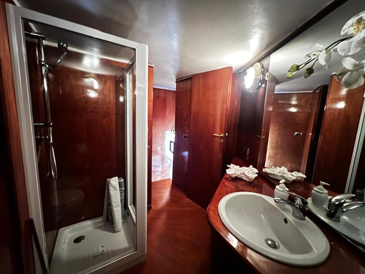 Residenza Borgo Marinaro Daire Napoli Dış mekan fotoğraf